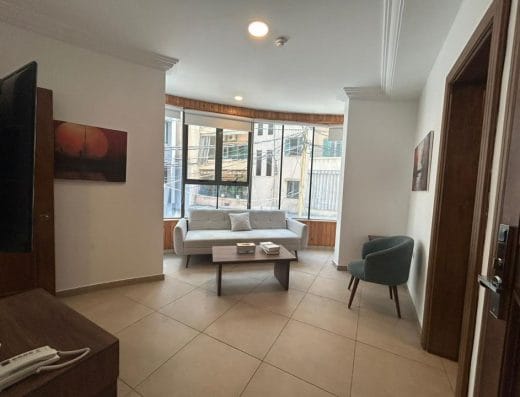 Apartment in Ashrafye near rubik building