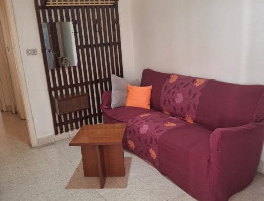 Beautiful Room in a shared apartment in Jdeideh for Ladies