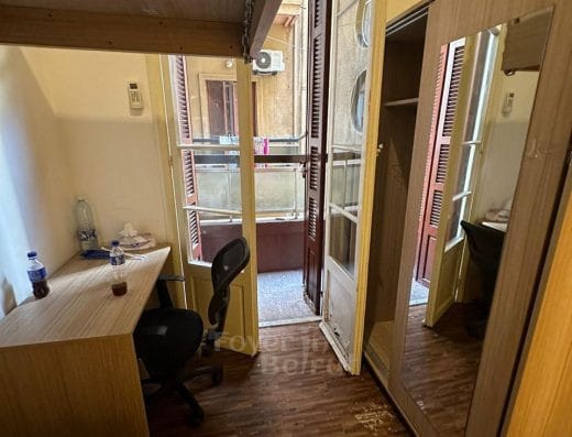 Girls-Only Room for Rent on Spears Street