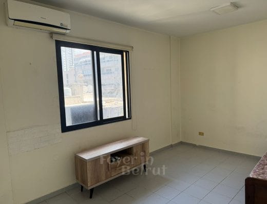 Semi-Furnished Studio for Rent in Ain Mreisseh  Near AUB