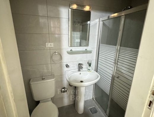 Private room for rent